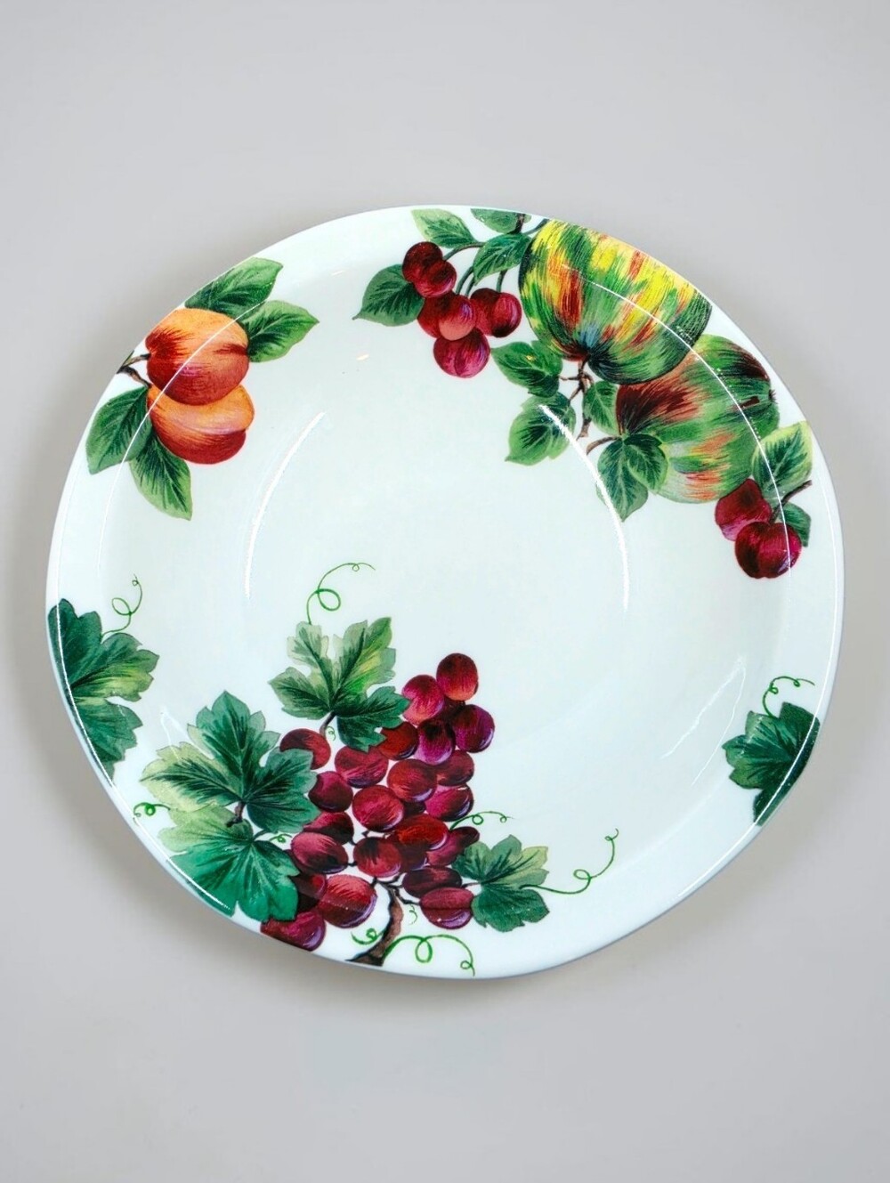 Royal Doulton Vintage Grape Rimmed Everyday Bowl Made In England